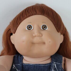 🥬Cabbage Patch Kid Cornsilk Girl with brown/auburn hair brown eyes